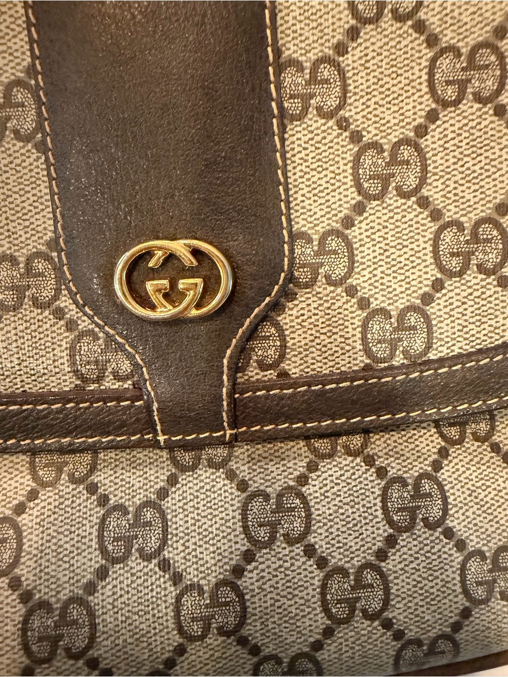 Gucci Beige GG Supreme Canvas Crossbody with Brown Leather Trim - Picture 4 of 9